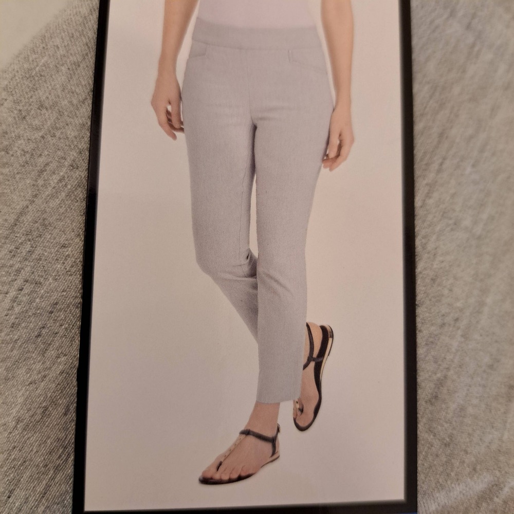 Hilary Radley Womens Pants L Gray NWT Slim Leg Tummy Control 1762-238